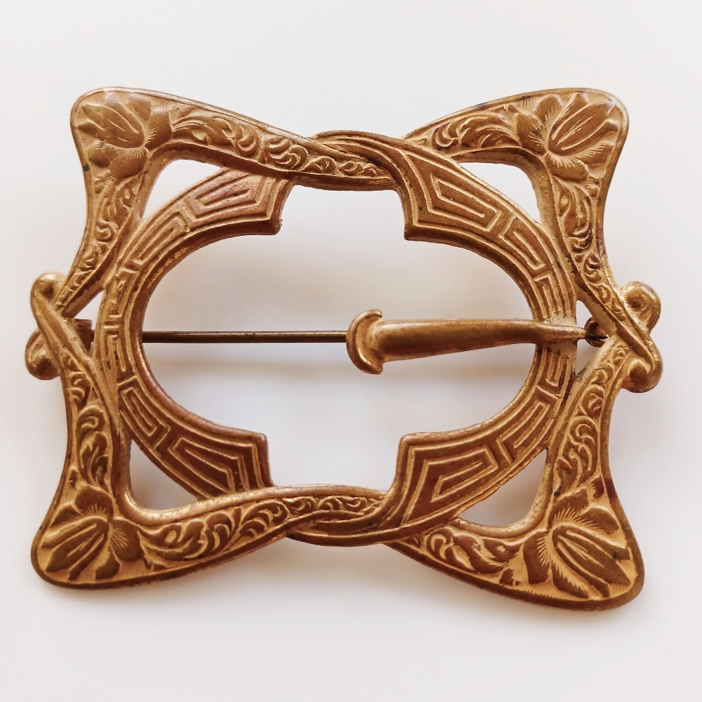 Art Deco Buckle Pin